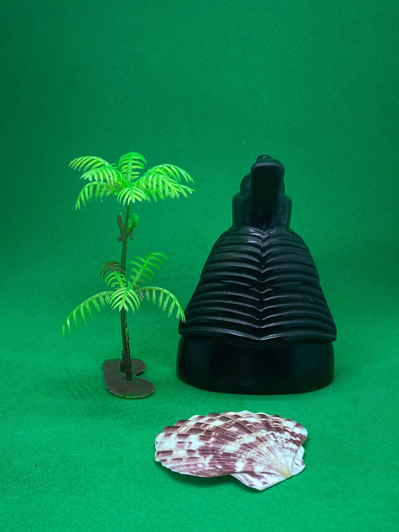 Black Obsidian Egypt Horus Carving